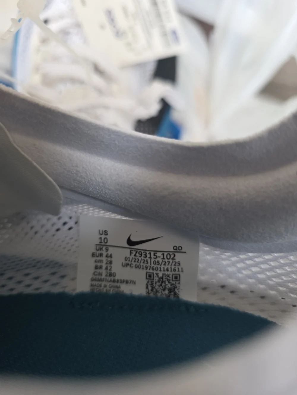 Nike ZoomX Dragonfly 2 Elite Track Cleats Mens Size 10 & 10.5 - Picture 6 of 6